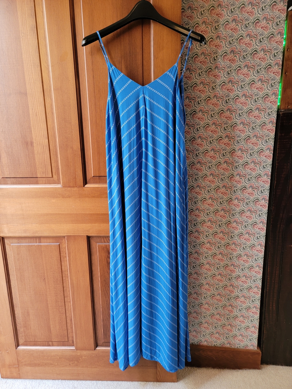 INDAH Blue White Striped 100% Bamboo V-Neck Maxi Dress Pockets XS